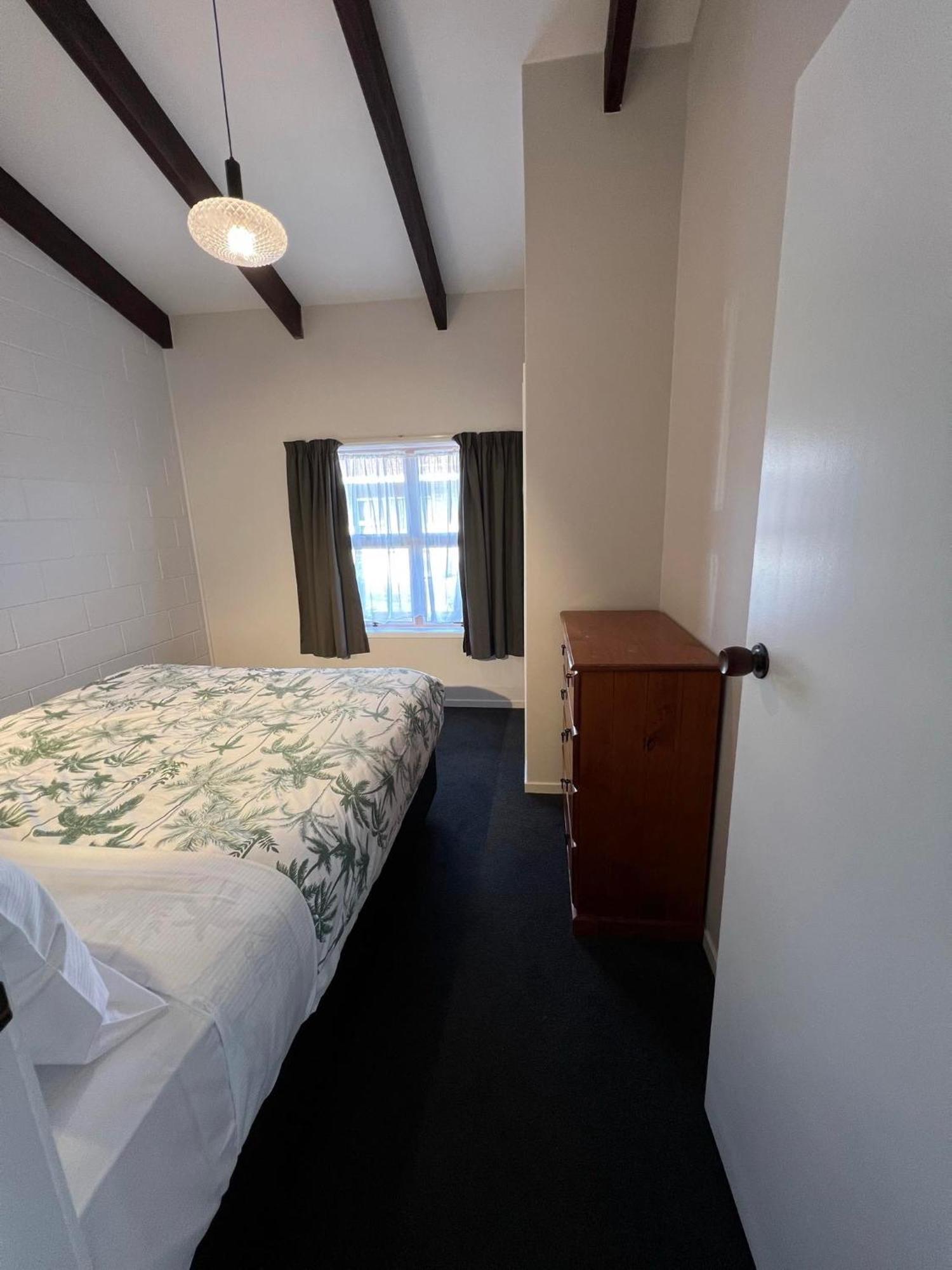 Hamilton Sunrise Motel Екстер'єр фото
